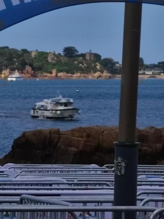 Les Chambres D'Hotes Du Port De Loguivy De La Mer Ploubazlanec Eksteriør billede